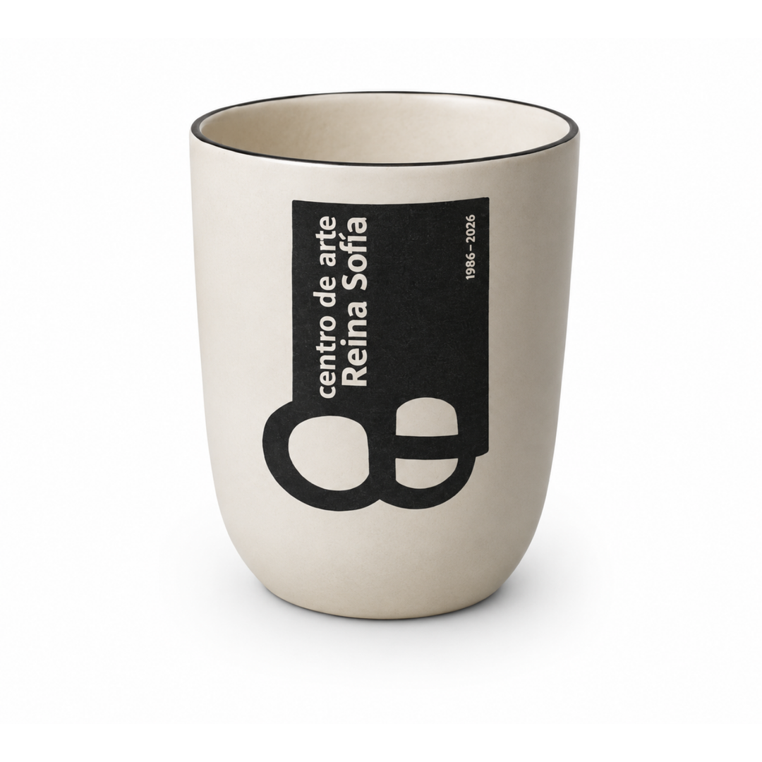 Vaso "Sin título" Chillida