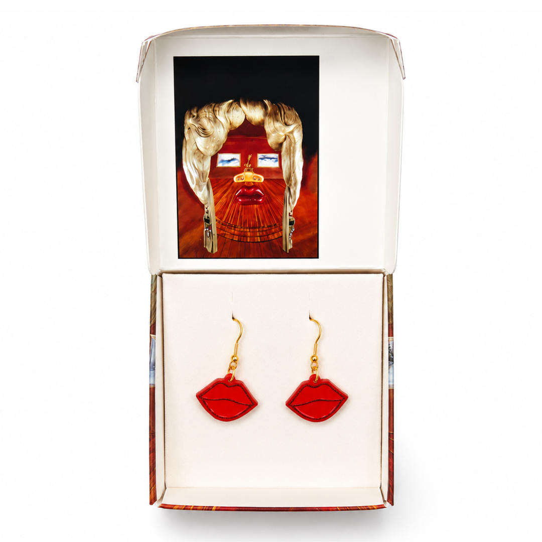 Ruby lips earrings